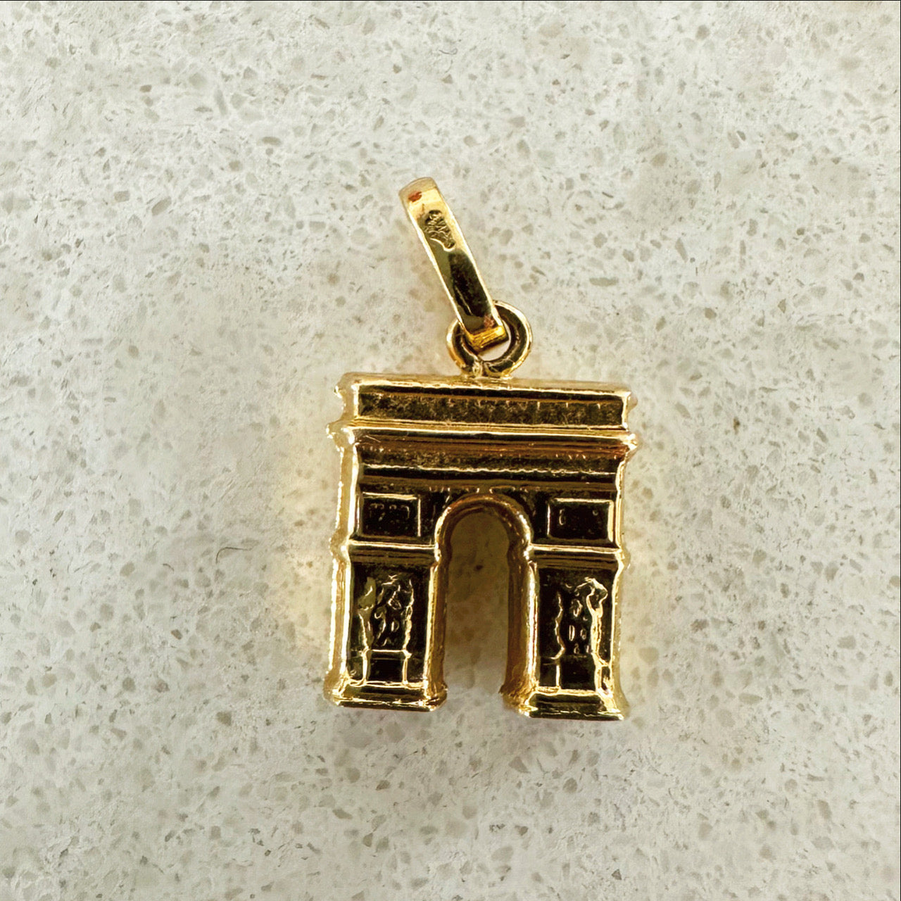 18K Gold Charm-L'arc de Triomphe