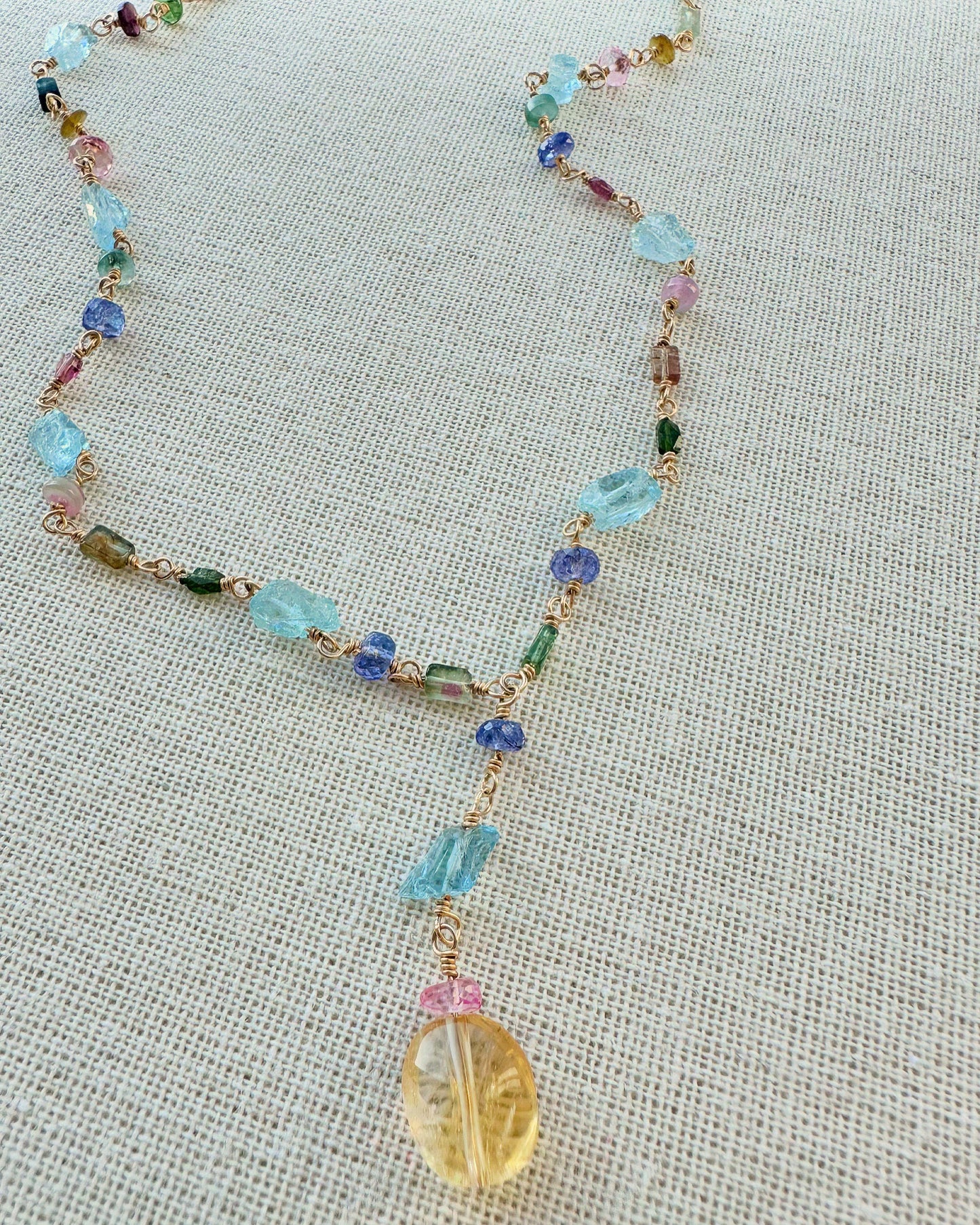 close up Lariat Necklace with Tanzanite & Aquamarine 