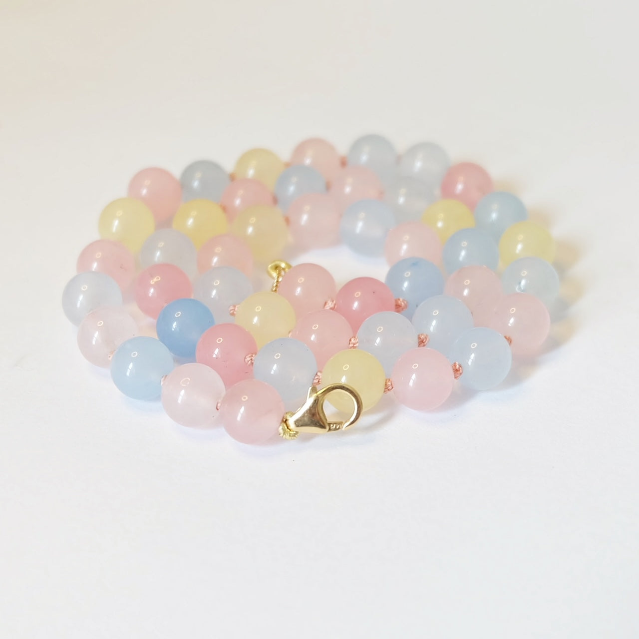 cotton candy bead necklace