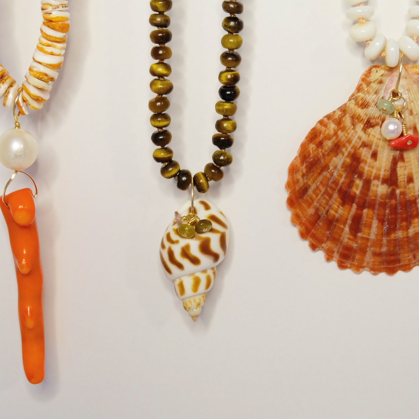 Seashell Necklace-Tiger's Eye Beads