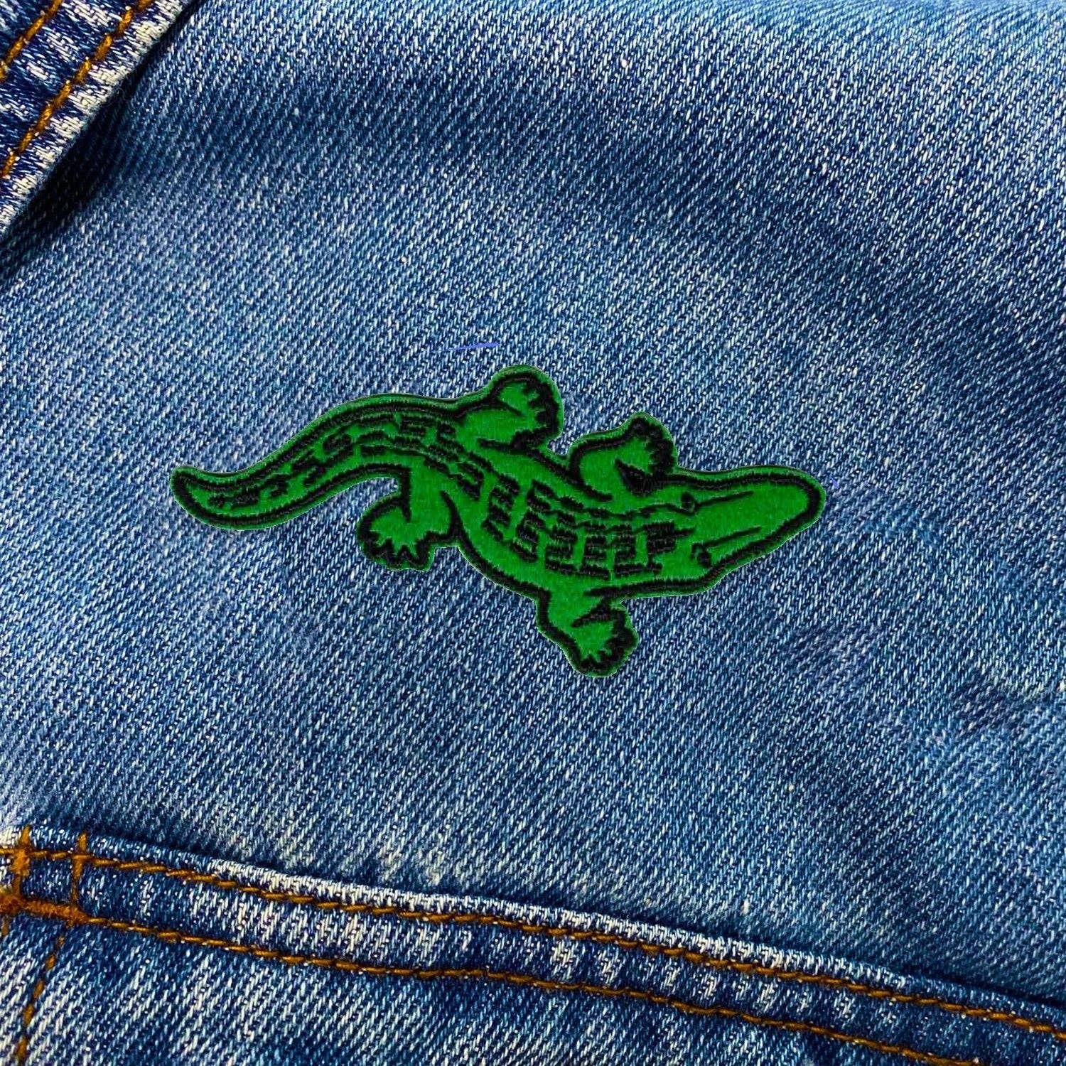 Green alligator embroidered iron on patch, 1.5x3 inches