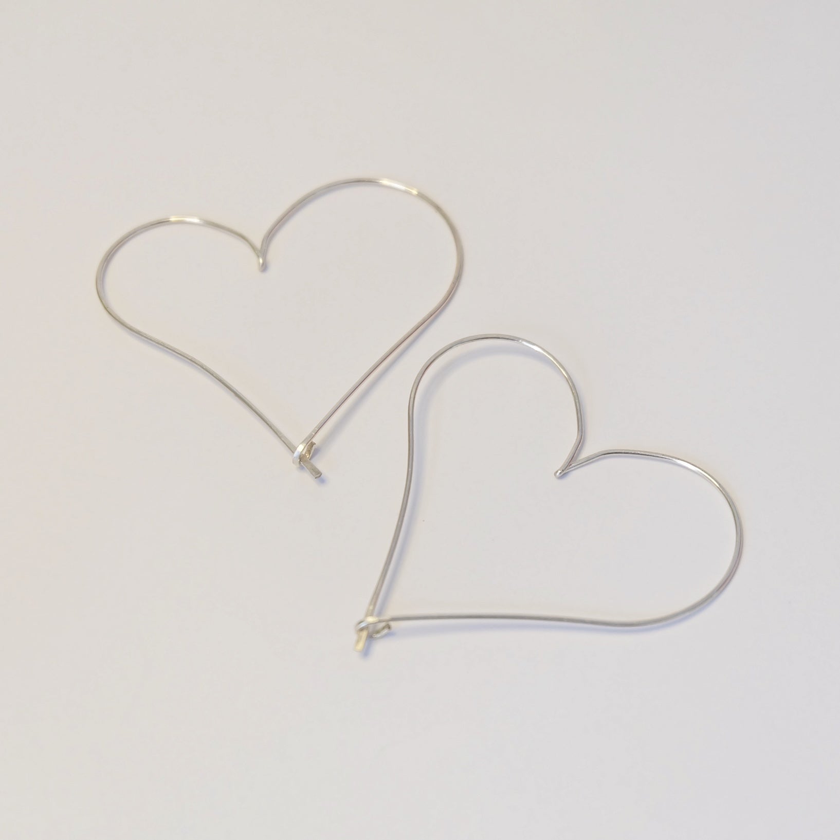 heart wire earrings