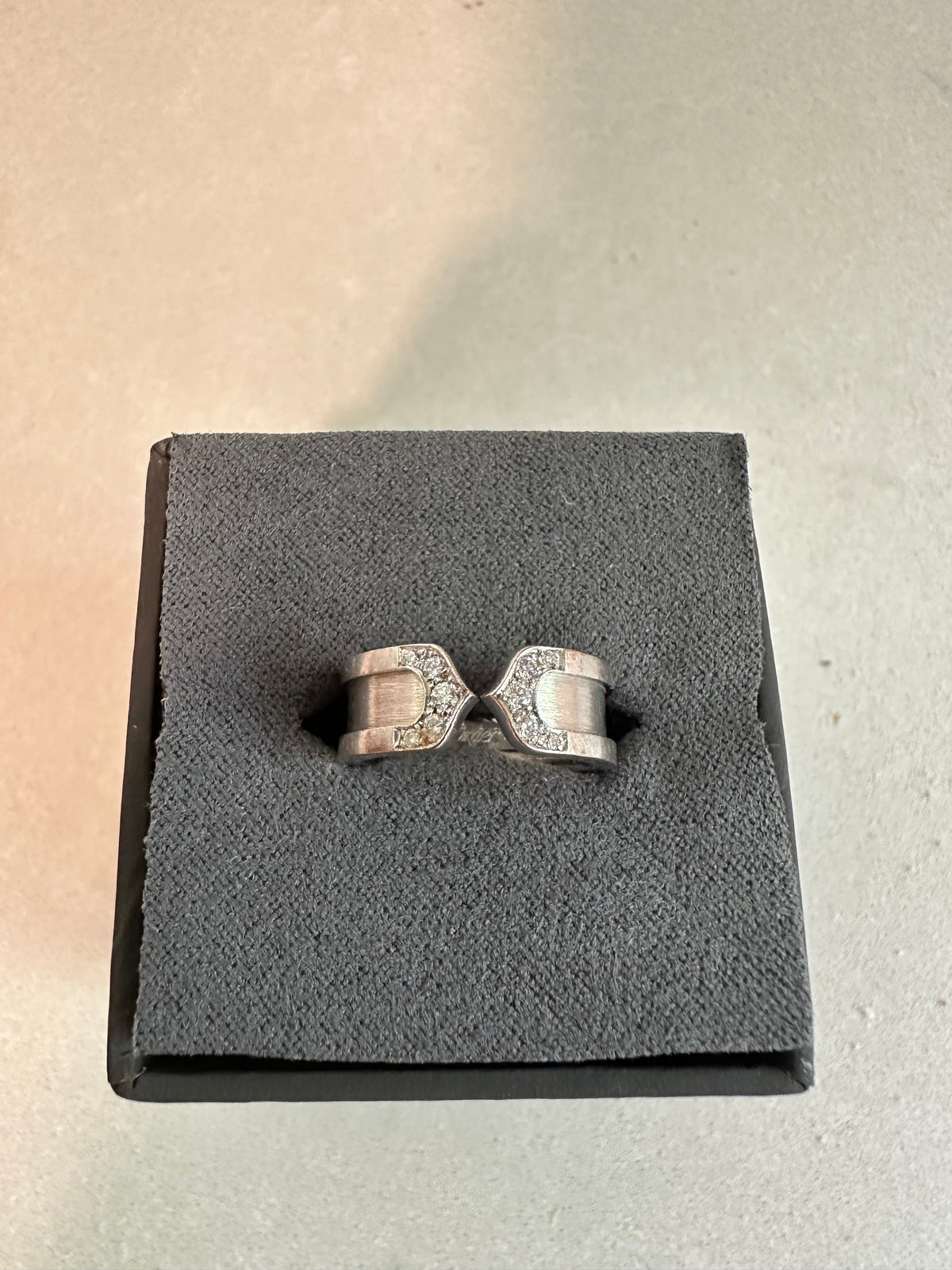 Vintage Cartier diamond ring with brilliant-cut diamonds