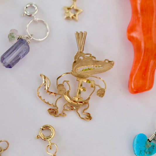 Vintage Florida gators charm 14K gold by Michael Anthony jewelry. 